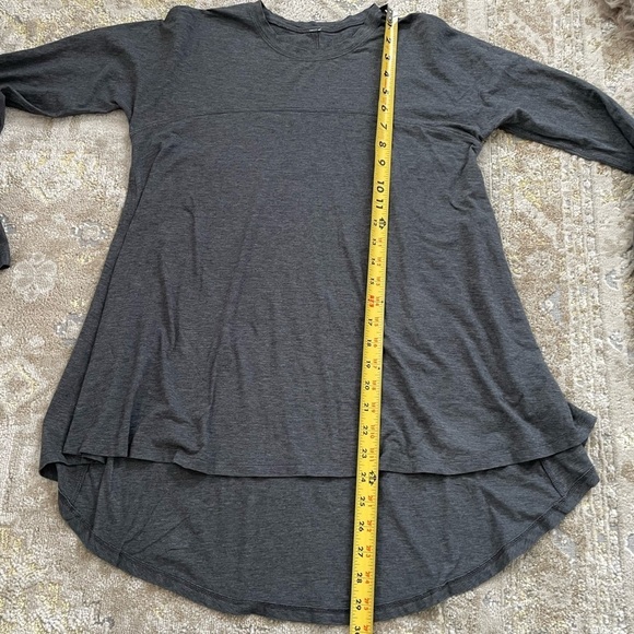 Lululemon Acadia Gray High Low Long Sleeve Top - Picture 12 of 13